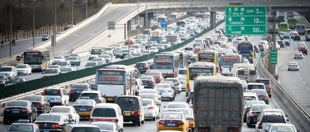  『吉利汽车』如果全世界所有的汽车都用相同的发动机，那将是怎样的结果？
