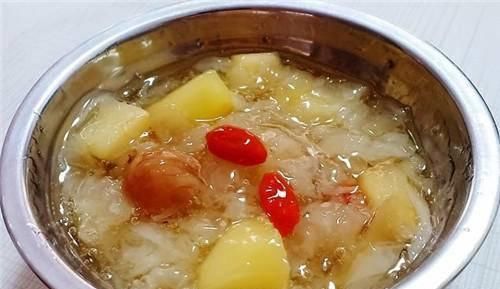  [整容术]它是“天然粉底液”，常食毛孔小了，嫩滑无斑点，堪比“整容术”