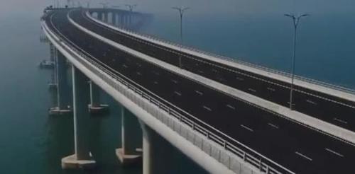 为什么港珠澳大桥人工岛，周围有很多“鱼鳞”，有啥用