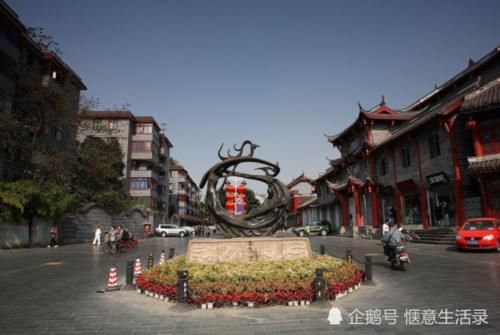 中国最适合“慢生活”的三座城市,经济发展也不错,有你家乡吗?