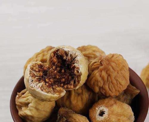 『食物』皱纹最怕见的此几种食物,女人常吃点,满满的胶原蛋白不衰老