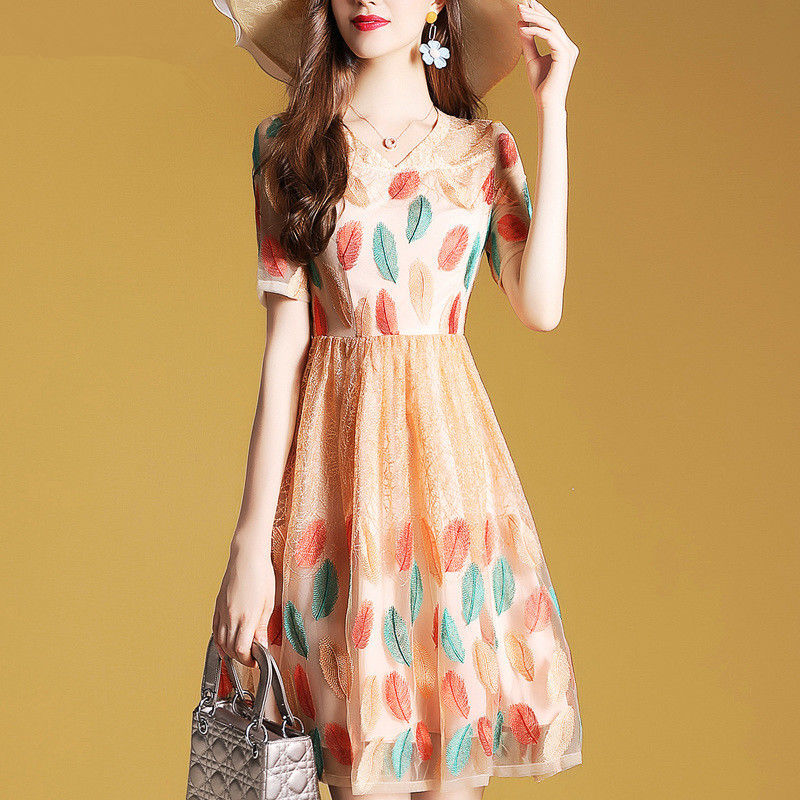 60后的我从不敢穿裙子，老公给我买了这a字裙，我把裤子都扔了