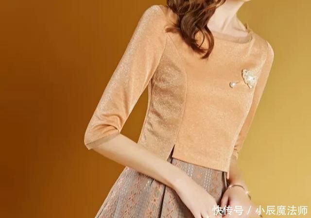 #减龄#聚会就穿这“欧版”春裙,配平鞋,衬得高雅又减龄