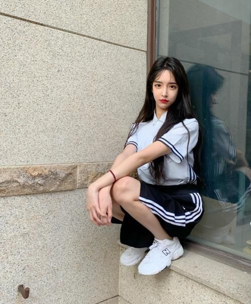 「那刻」艾比不穿女装“大变样”看到他穿回男装那刻全网女生沸腾了