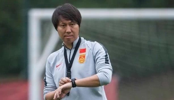  『方案』国足回国一波三折：包机方案被总局否决！今晚乘普通民航飞三亚落地