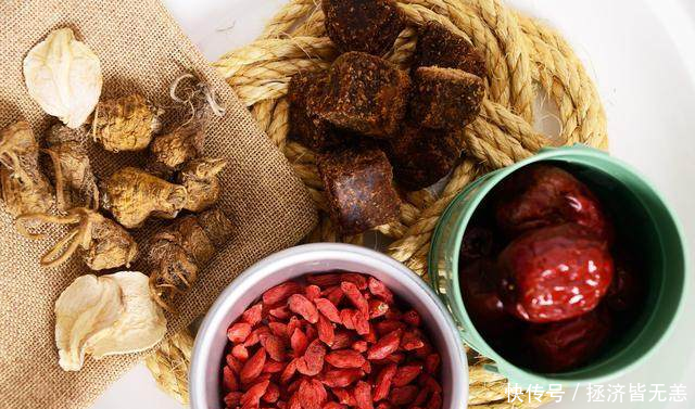 枸杞和茶叶能泡在一起吗答案说的有理有据