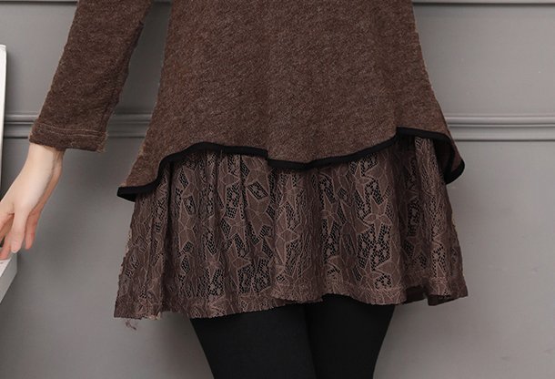 九月了，婆婆把旗袍全扔了，穿这新款妈妈装，美嫩的看不出53岁