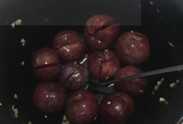  『适合』这水果现在最适合吃了！这个比玻尿酸好！几天吃一次，肌肤水嫩Q弹！