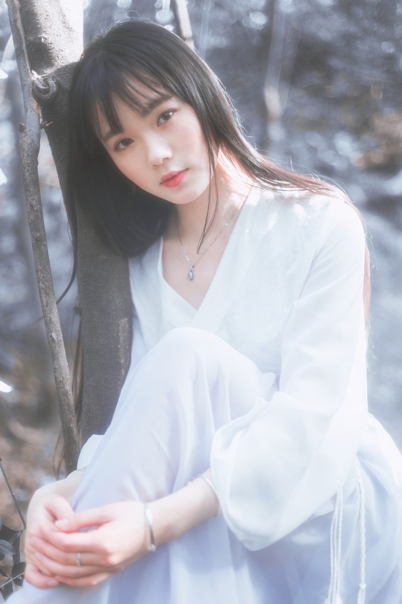 回家探望父母,母亲手机上的一条短信,让我想断