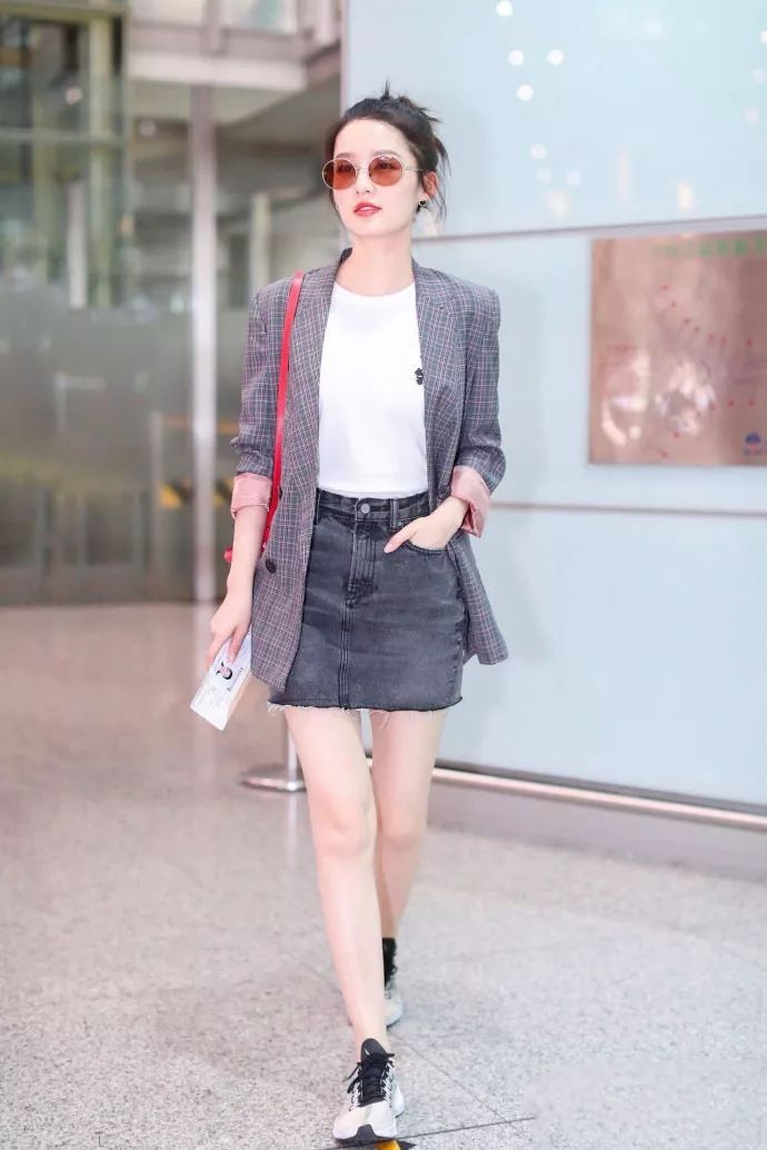 戚薇女儿可以C位出道了， 大S复出胖成水桶腰?|Star星私搭|