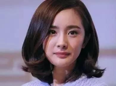 为什么周冬雨、郑爽、娜扎都要剪短发?这些照片给出了答案...