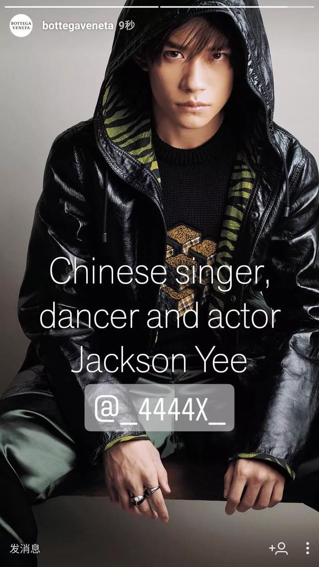 每周时报|LOEWE出书,Supreme卖报纸,本周时尚圈也太文艺了吧