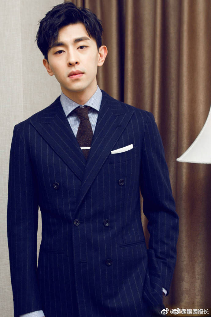 邓论马思纯热恋?邓论方两个字回应恋情!网友:第三次被造谣!