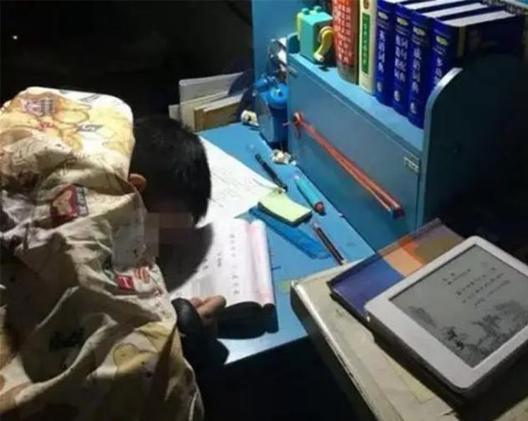  #妈妈#“妈妈，我太困了，我就睡一分钟”孩子闭上眼，却再也醒不过来了