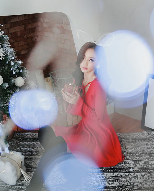 女神孙允珠，圣诞白兔精灵治愈甜美小洋装