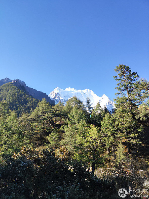 雪山/草场/海子,与魅族16th踏上色达+稻城川西环游