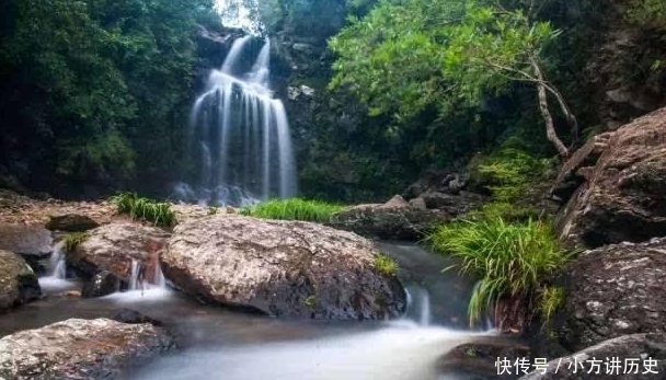 中国最“恐怖”的瀑布，曾是禁地无人敢去，如今谣言破散吸引游客