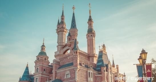 中国这一“天价”景点，连矿泉水都翻了十倍，却吸引了上百万游客