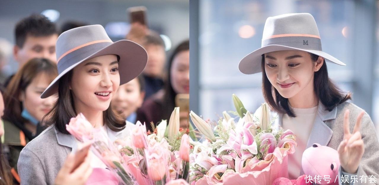 景甜厉害了! 过膝长袜配皮裙穿出漫画腿, 网友: 比郑爽的腿还要美