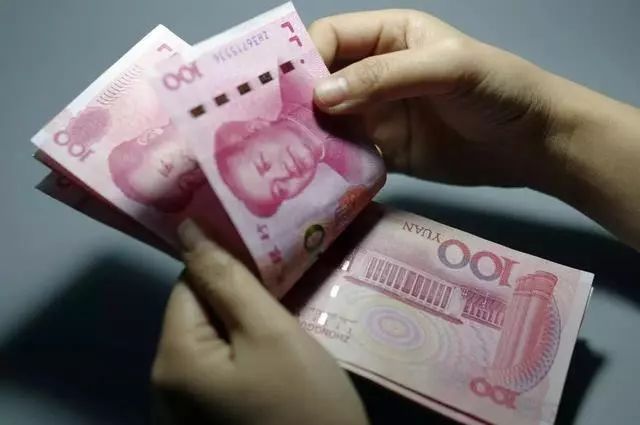 一年12个月，为什么教师要发13个月的工资