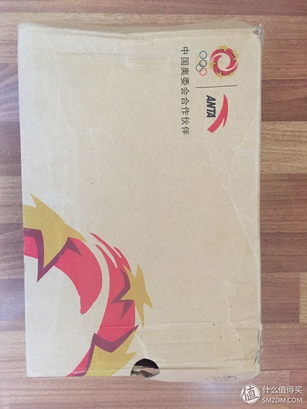 创意不错但没有做好-ANTI 安踏 ANTA 柔软柱跑鞋开箱