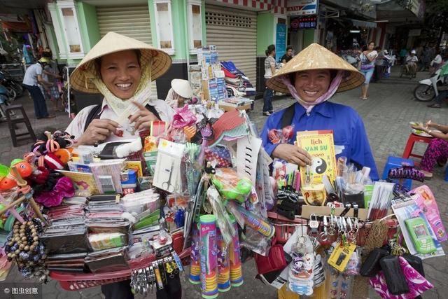 越南的“情人市场”，通过拉手判断是否同意?