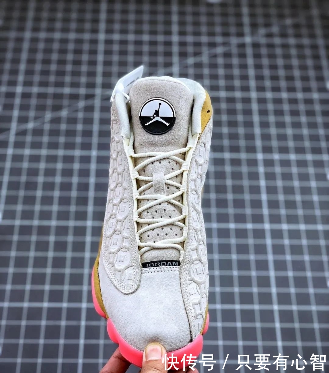  『信物』这个庚子年需要一点“信物”！AJ13 “CNY” 中国铜钱限定开箱测评！