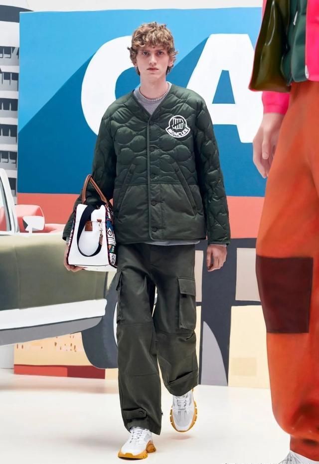 设计师@2020秋冬 Genius 系列：多个天才设计师的合作系列，MONCLER