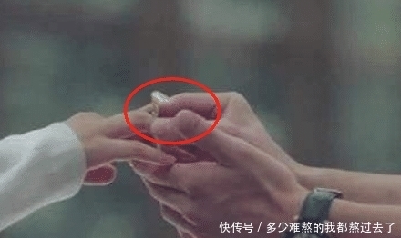  #孩子#4种“最廉价”的婚戒，老公求婚送哪款会让你心动？文艺女选第二