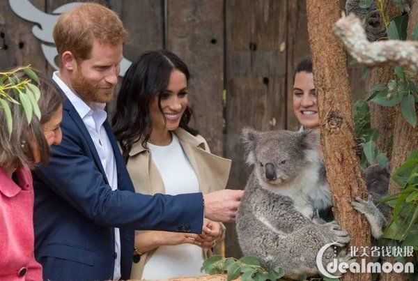 深扒 | 抢在断货前，赶紧把梅根出访澳新的每一件都买了!