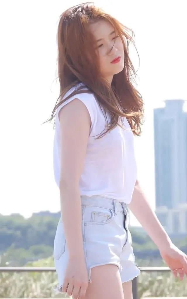  美女@气质美女：清秀高雅，清新自然