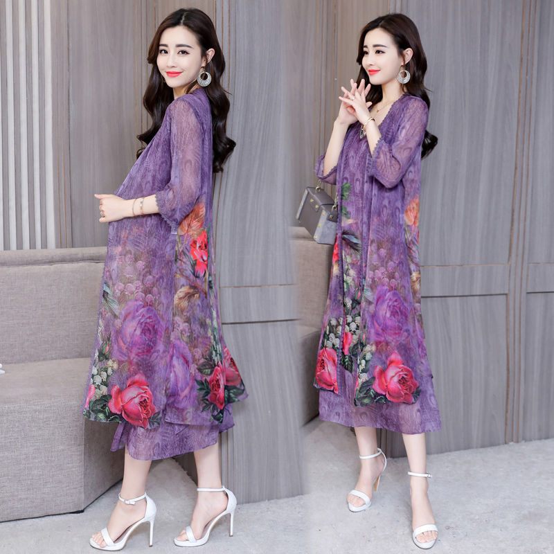 7月刚上线的怦然心动美衣，适合60后女人穿，美到让人挪不开眼