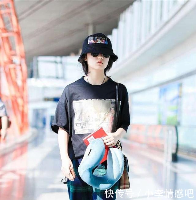 鞠婧祎和吴宣仪都放弃小裙子了，你还在继续当“小清新”