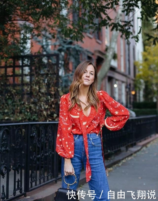  来看看@早春没有衣服穿？衬衫“一衣多穿”的穿搭指南，经典简约又优雅