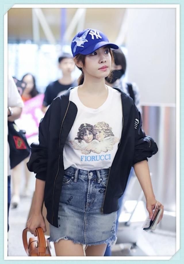 当165吴谨言和156蔡依林同穿A字裙，网友：谁谎报身高一目了然！