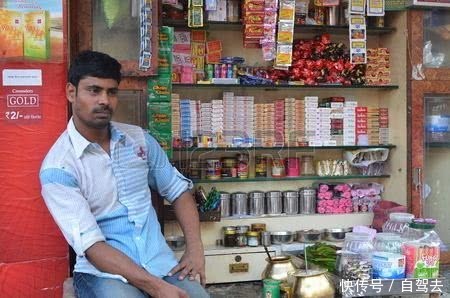 印度人买烟每次只买一根?中国游客到印度后买了一盒:能退回吗?!