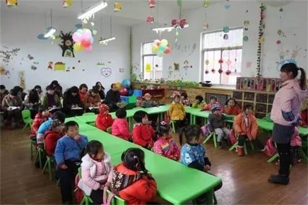  「农民」农民不种地不打工, 考虑从事这3种职业, 也能“闷声发大