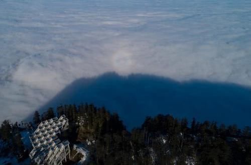 中国最诡异的景区，进去的人无一生还，已封山四百年，现成世界旅