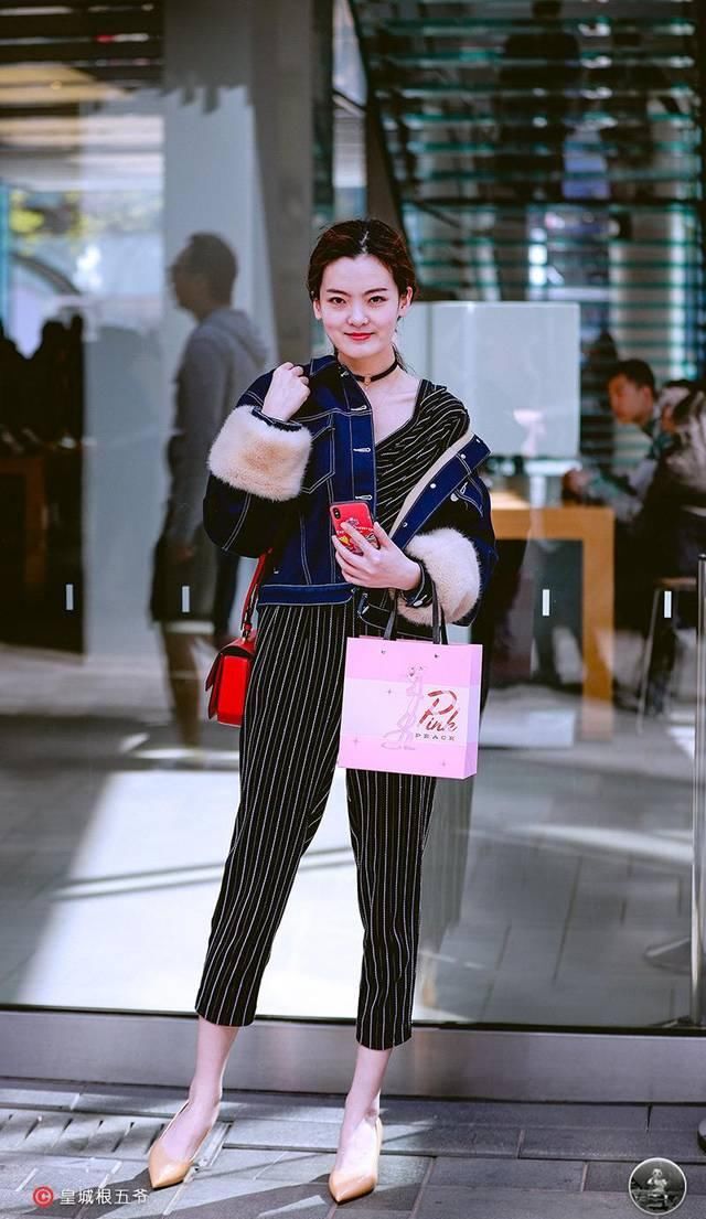  时髦：街拍：学会时尚达人们的穿衣之术，你也可以轻而易举地穿出时髦感
