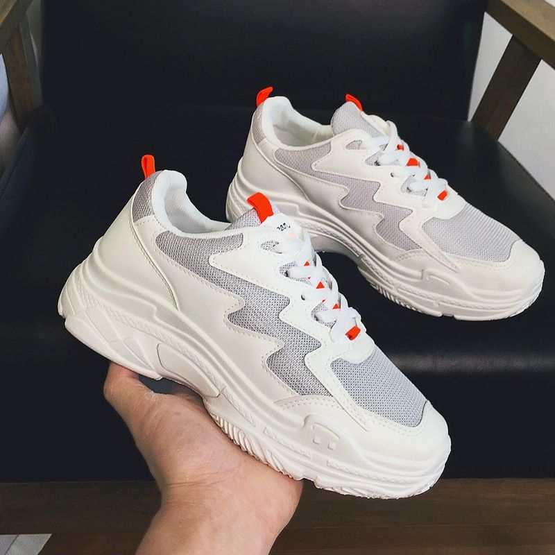 哇哦!今年流行到爆炸的百搭鞋，舒适透气，还巨时髦