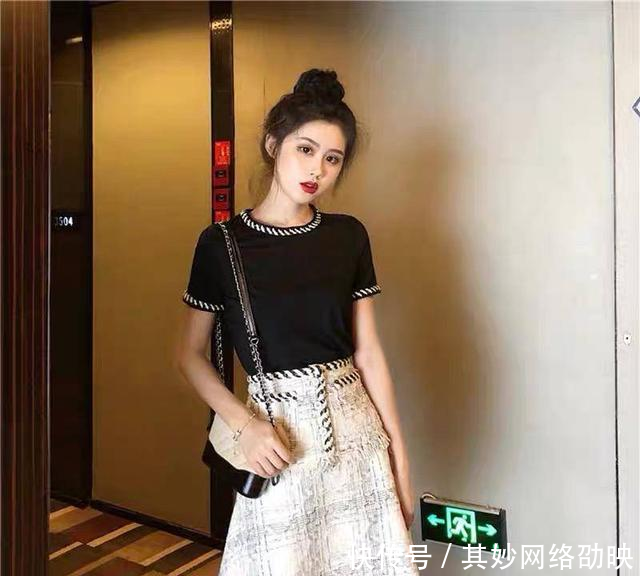 『气质』女生无法抗拒的裙装穿搭分享!学院风超气质,秒变元气时尚女孩
