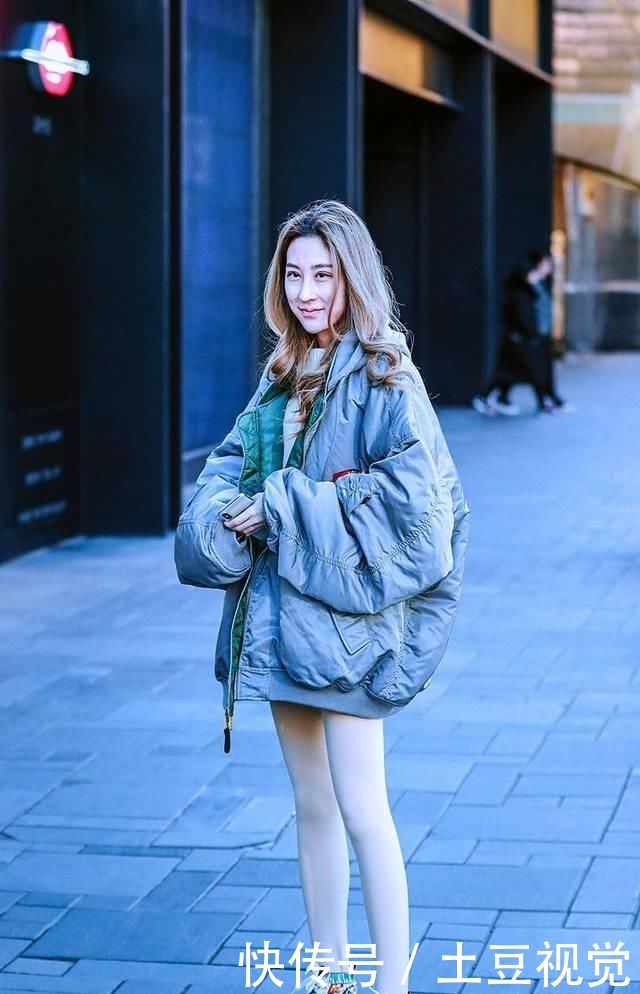  『更多』街拍：将时间花在一些有意义的事情上面，你可以得到更好地提升