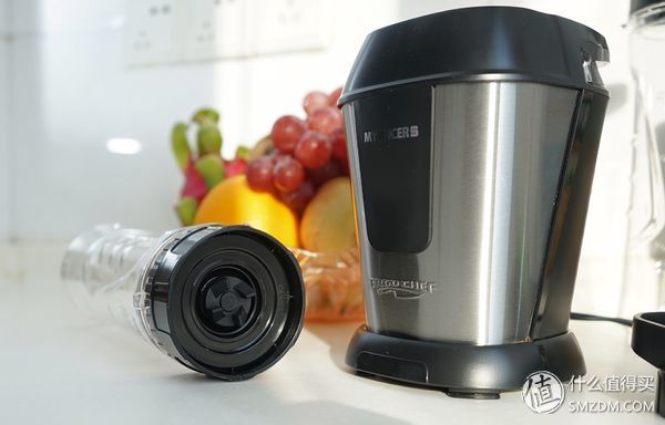 厨房电器那点事儿 篇二:百喝不厌的自制果汁:MY JUICER S 榨汁机上手体验