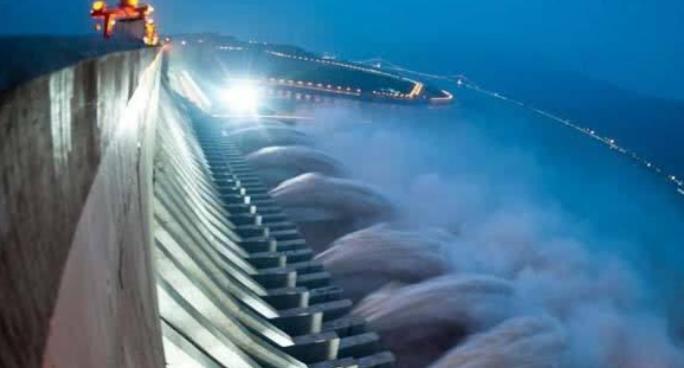 耗资5000亿！全世界最大水电站即将完工，比三峡大4倍不在中国