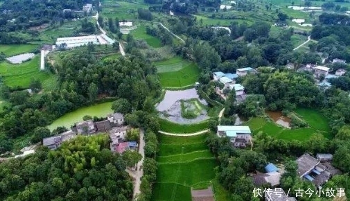  [村民]恭喜：湖北此县走运，两大高铁将交汇于此，村民：好日子