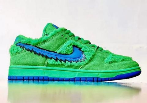  「实物」SB Dunk Low最新实物曝光