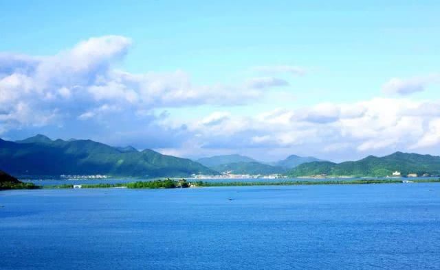 浙江十大绝美湖泊，风光不输青海湖，你去过几处？