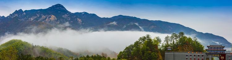 大别山天堂寨雨后现仙境奇观