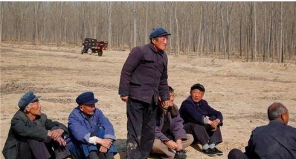 农村继光棍问题之后，竟又新添两大怪象，村民：你要我怎样？
