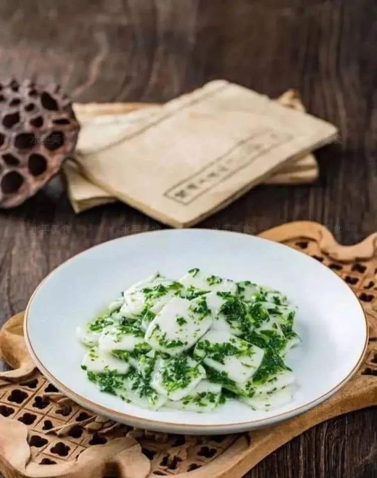  『荠菜』又是一年春食时！春天里的江南人，是如何把“鲜嫩”吃得出神入化的？